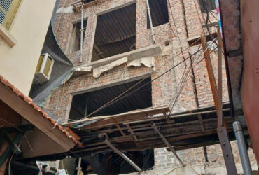 SIÊU PHẨM NHÀ MỚI TÂY HỒ
MỚI TINH 5 TẦNG THANG MÁY – NGÕ THÔNG – 8 PHÒNG KHÉP KÍN – CÁCH Ô TÔ 5M