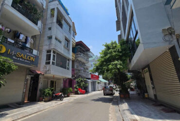 MẶT PHỐ ĐÔNG CÁC, HOÀNG CẦU- TRUNG TÂM ĐỐNG ĐA
– Siêu phẩm mặt phố Đông Các – Ngay ngã 6 Ô CHỢ DỪA – KD buôn bán sầm uất.