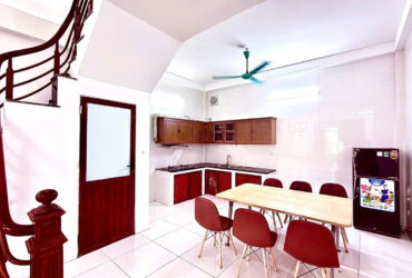 BÁN NHÀ HÒA BÌNH – HÀ ĐÔNG 54m2 x 3 tầng MT 4.9M Giá 4.5 tỷ – PHÂN LÔ – Ô TÔ ĐỖ CỬA