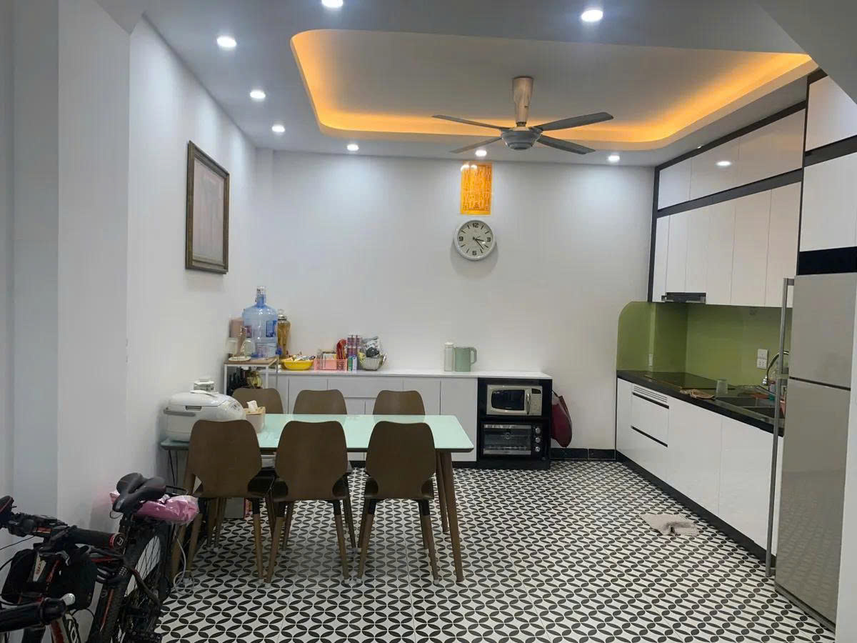 BÁN NHÀ YÊN BÌNH – HÀ ĐÔNG 48M2 X 3 TẦNG , MT 4.2M – NHÀ MỚI – GIÁ 6.3 TỶ