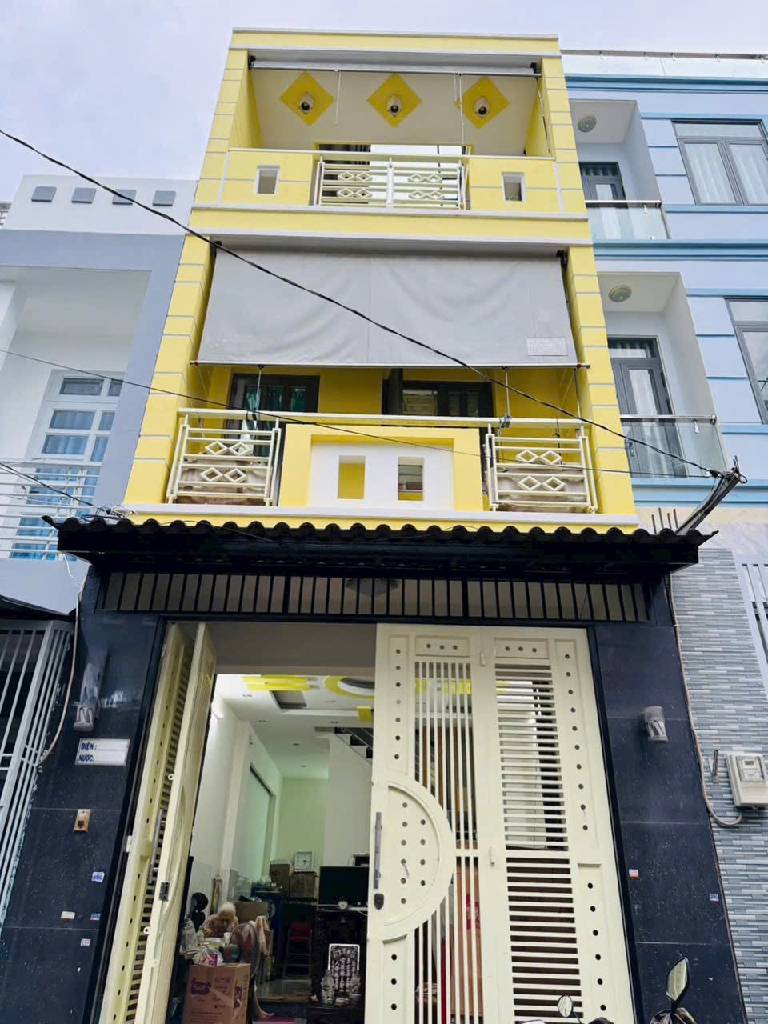 Bán nhà 3 tầng đẹp, 40m² (4×10), Hẻm xe tải 6m, gần Kinh Dương Vương, chỉ hơn 4 tỷ