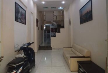 Bán nhà khu đường hoa Phan Xích Long, Phú Nhuận, phù hợp mua ở, cho thuê giữ tiền