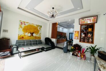 Bán nhà 4 tầng, 3PN đường Lê Đình Quản, Cát Lái, Q.2. TP HCM. DT 96m2, SH, giá 9.15 tỷ.