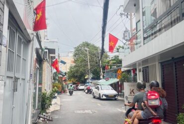 Bán nhà Nguyễn Văn Công Gò Vấp, 5 x 15m, 3 tầng, 4PN, gần BV175 , 7.3 tỷ TL