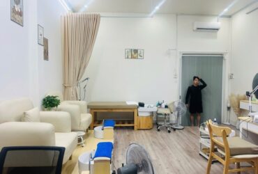 Bán nhà 2T MẶT TIỀN Nguyễn Thị Minh Khai,ngang 5M,ngay ngã 4 Chiêu Liêu