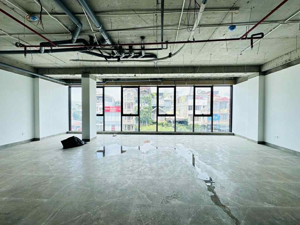 bán nhà mặt phố Nghi Tàm, 91m x 8 tầng, mặt tiền 9.5m, thông sàn kinh doanh