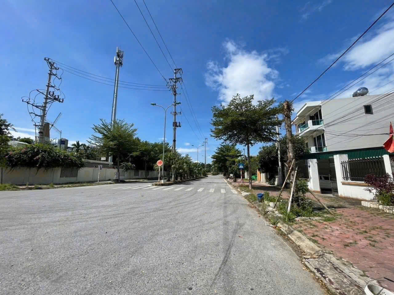 Chính chủ cần bán 2 lô đất liền kề ngõ 100 Mai Độ, Phường Nhị Châu, tp Hải Dương