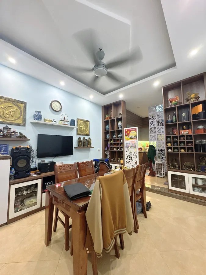 ĐƯỜNG NGỌC THỤY – NHÀ ĐẸP MỚI – Ở NGAY – NGÕ RỘNG THOÁNG – FULL NỘI THẤT – GIÁ 7.3 tỷ