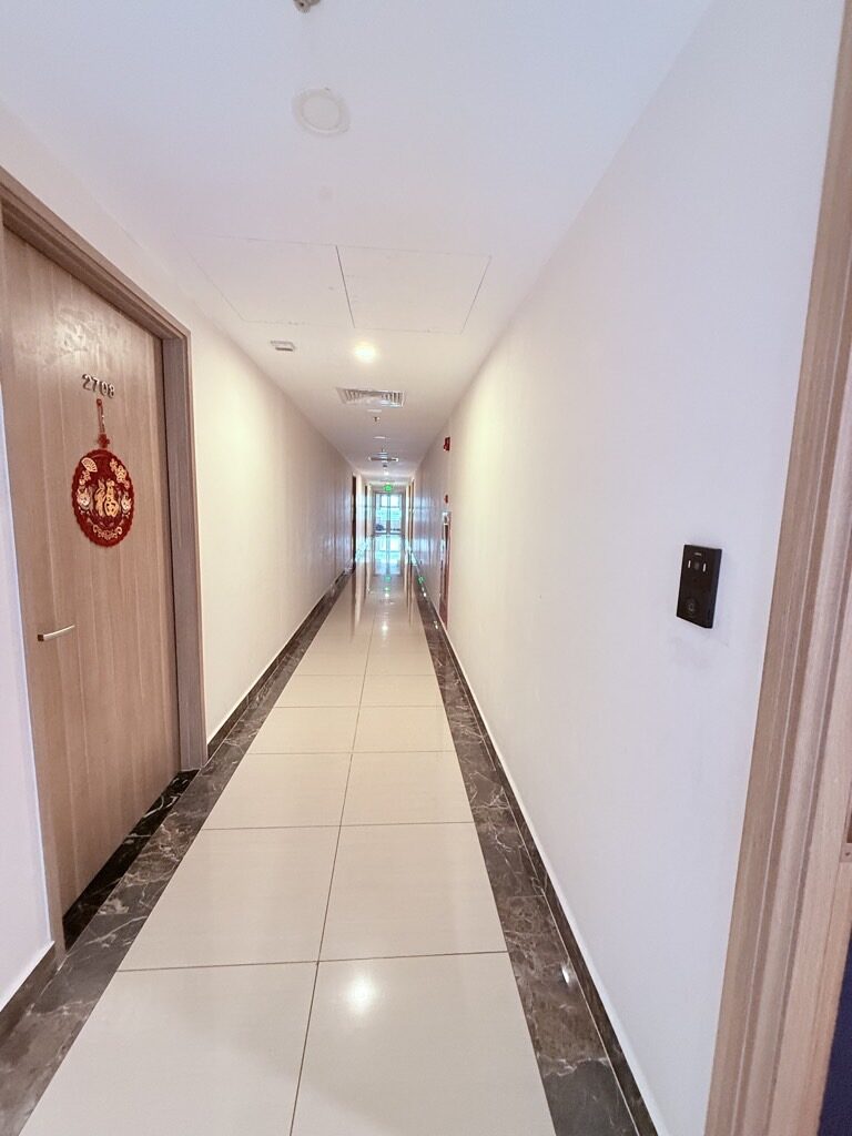 CĂN HỘ CC CAO CẤP-Ô TÔ ĐỖ CHÂN TÒA NHÀ-TẶNG FULL NỘI THẤT CẢ ĐỒ ĐIỆN TỬ_54,3/55M2-5,15 TỶ