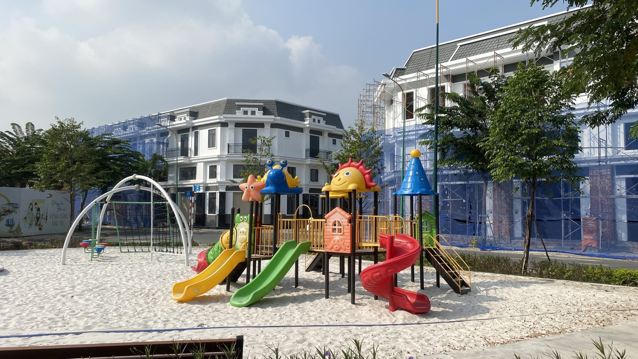 Chỉ từ 450 triệu – Sở hữu nền đất trung tâm Bến Cát, sổ hồng riêng từng nền
