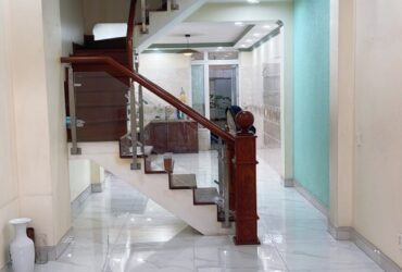 Bán nhà riêng 4 tầng, 70m2, đường Hồ Văn Tư, Thủ Đức, TP HCM. Sổ hồng, 4PN, 5.7 tỷ.