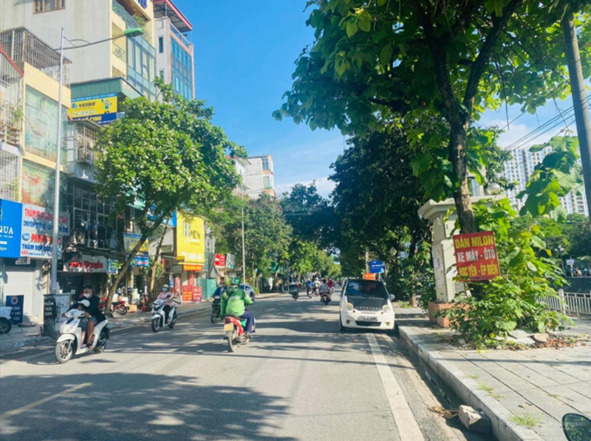 TRUNG TÂM HAI BÀ TRƯNG – MẶT PHỐ 2 THOÁNG – VỈA HÈ ĐÁ BÓNG – SỔ VUÔNG NỞ HẬU.