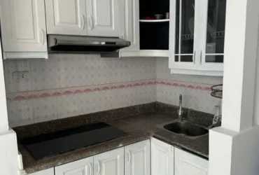 Bán Nhà Thịnh Quang 20/25m2. 5 tầng. mặt tiền 4.2m. giá 5.3 Tỷ Đống Đa Hà Nội