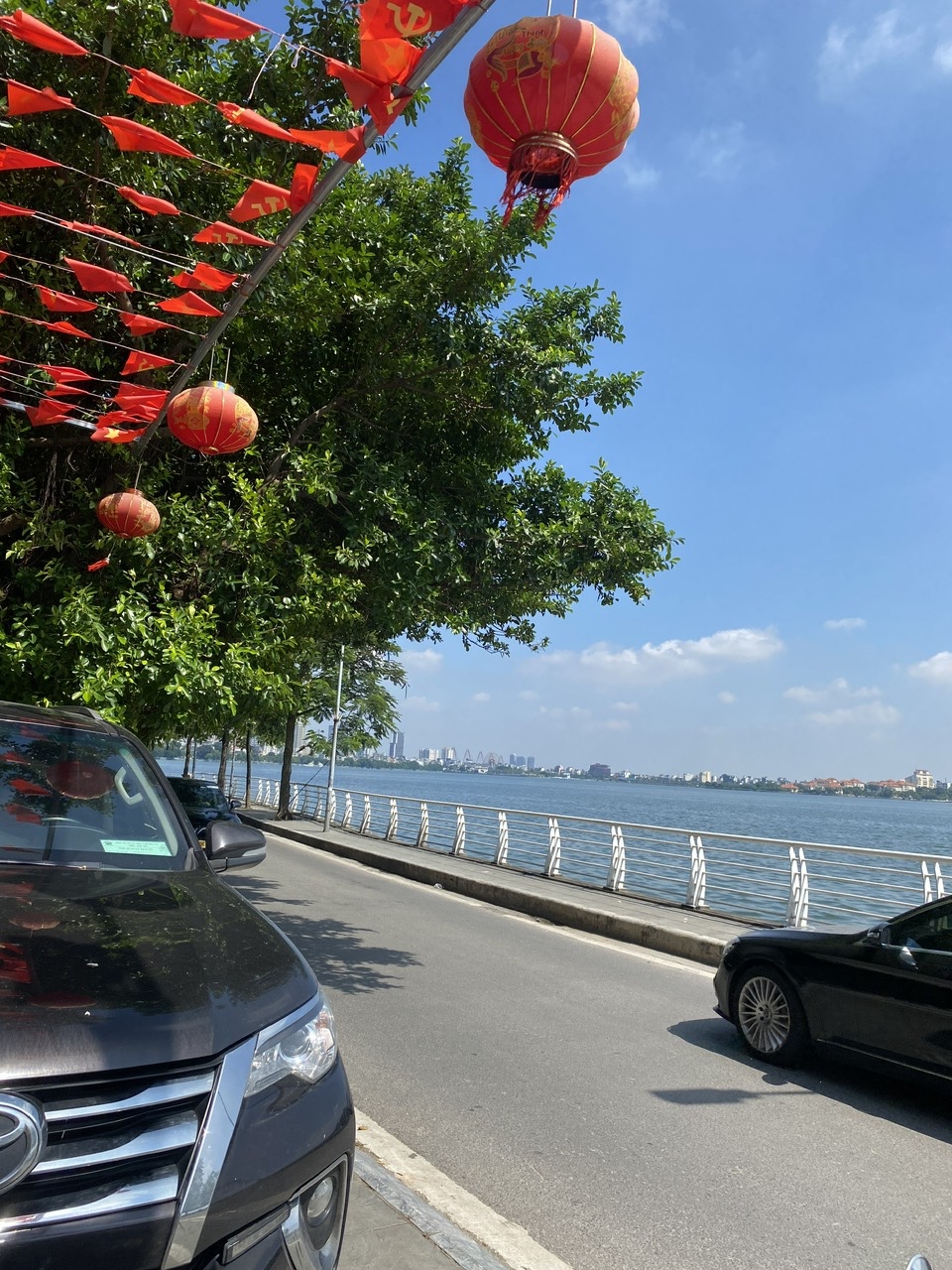 BÁN NHÀ LẠC LONG QUÂN TÂY HỒ 64M 6 TẦNG MT 5m 9,6 TỶ DÂN XÂY, 3 THOÁNG, Ô TÔ, 100M RA HỒ TÂY. 0968669247