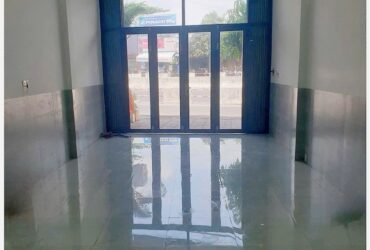 BÁN NHÀ 2 TẦNG KINH DOANH MẶT TIỀN ĐƯỜNG NGUYỄN TẤT THÀNH