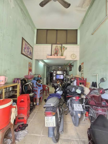 Nhà Siêu Phẩm Lạc Long Quân Quận Tân Bình Phường 9 Cũ.