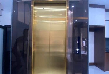 HIẾM – NHÀ ĐẸP PHỐ TRẦN PHÚ, HÀ ĐÔNG – THANG MÁY – NHÀ MỚI TINH