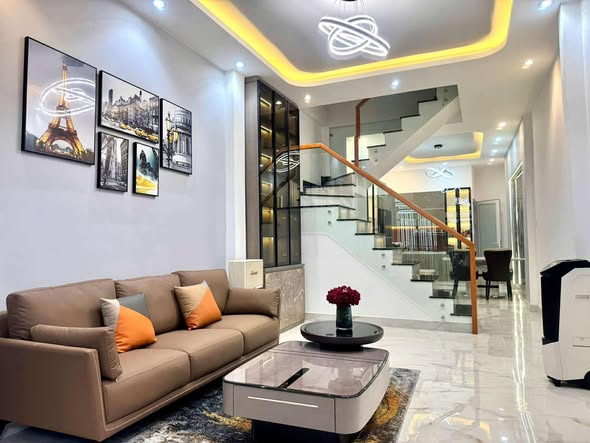 Nhà Siêu Phẩm Đường Lê Hồng Phong Quận 10 Cũ (Phường Vườn Lài).