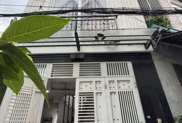 Nhà HXH Đường Phan Xích Long Phường 4 Phú Nhuận Cũ.