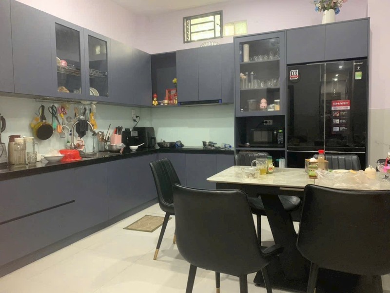 Bán nhà đường Lò Lu, Trường Thạnh, Q9,TP HCM, DT 68m2, 3 tầng, 4PN, SH, giá 6.65 tỷ.
