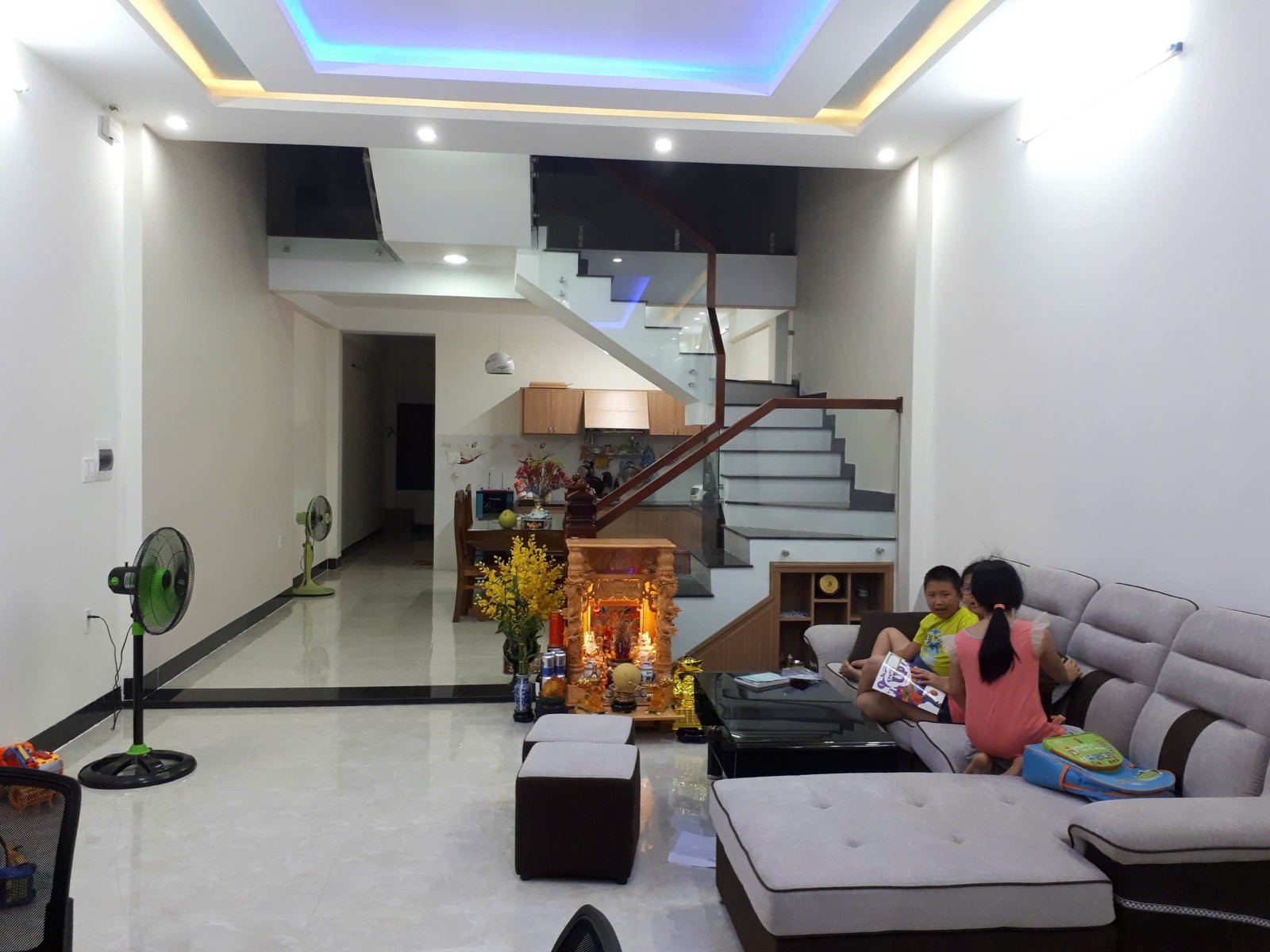 🌟 NHÀ 3 TẦNG ĐẸP – TRƯƠNG QUANG ĐƯỢC, NAM HÒA XUÂN – GIÁ CHỈ 10,5 TỶ!