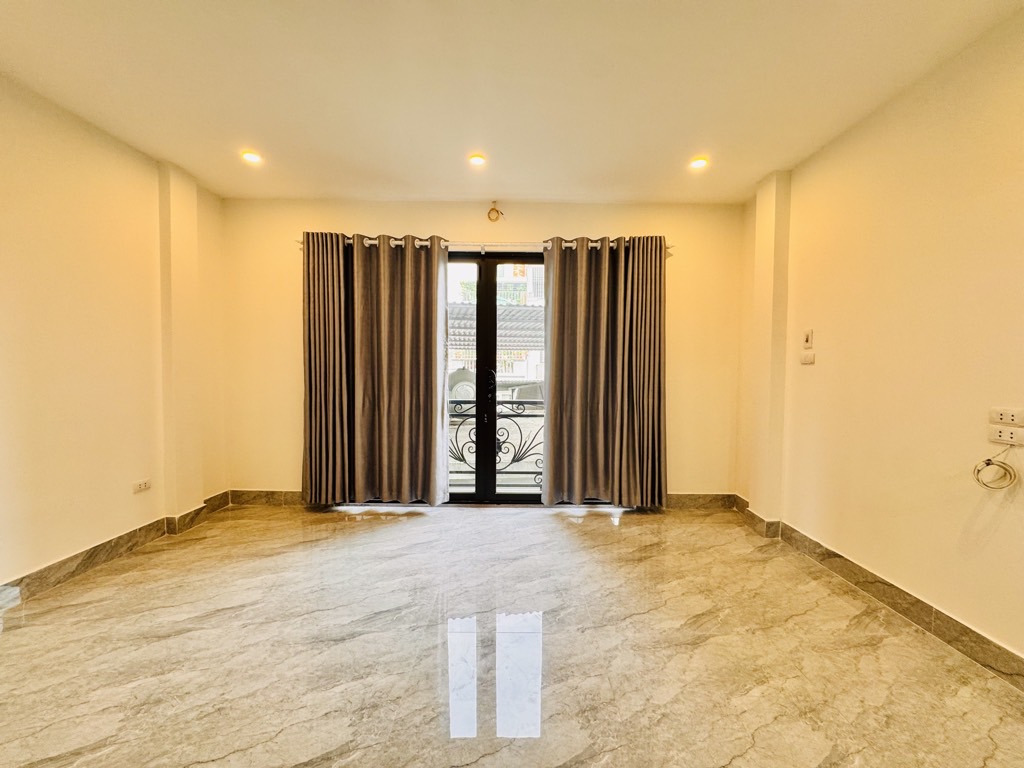 BÁN NHÀ ĐẸP THƯỢNG THANH LONG BIÊN, MỚI TINH, OTO, NGÕ RỘNG, FULL NỘI THẤT 54M NHỈNH 7 TỶ