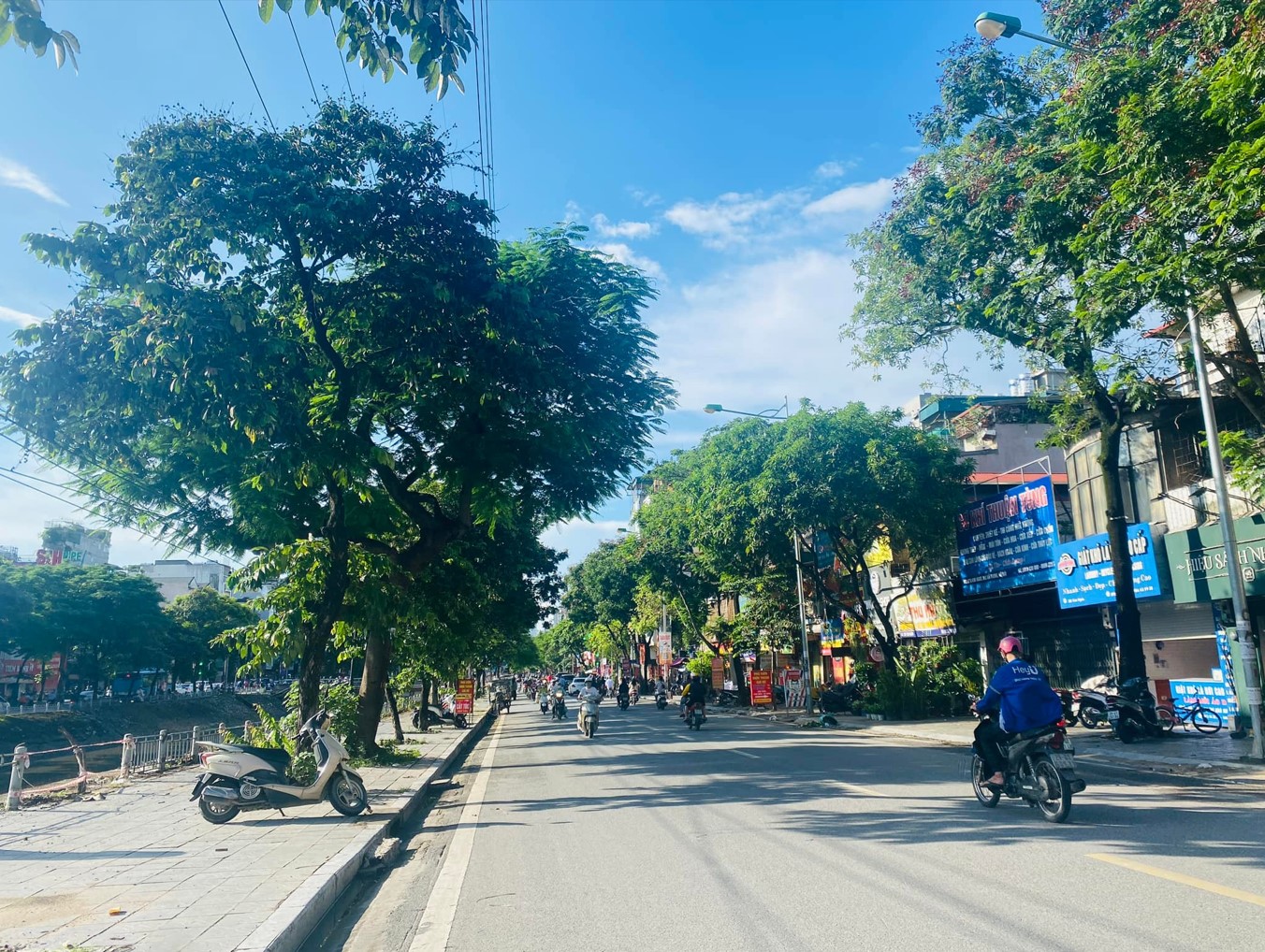 TRUNG TÂM HAI BÀ TRƯNG – MẶT PHỐ 2 THOÁNG – VỈA HÈ ĐÁ BÓNG – SỔ VUÔNG NỞ HẬU.