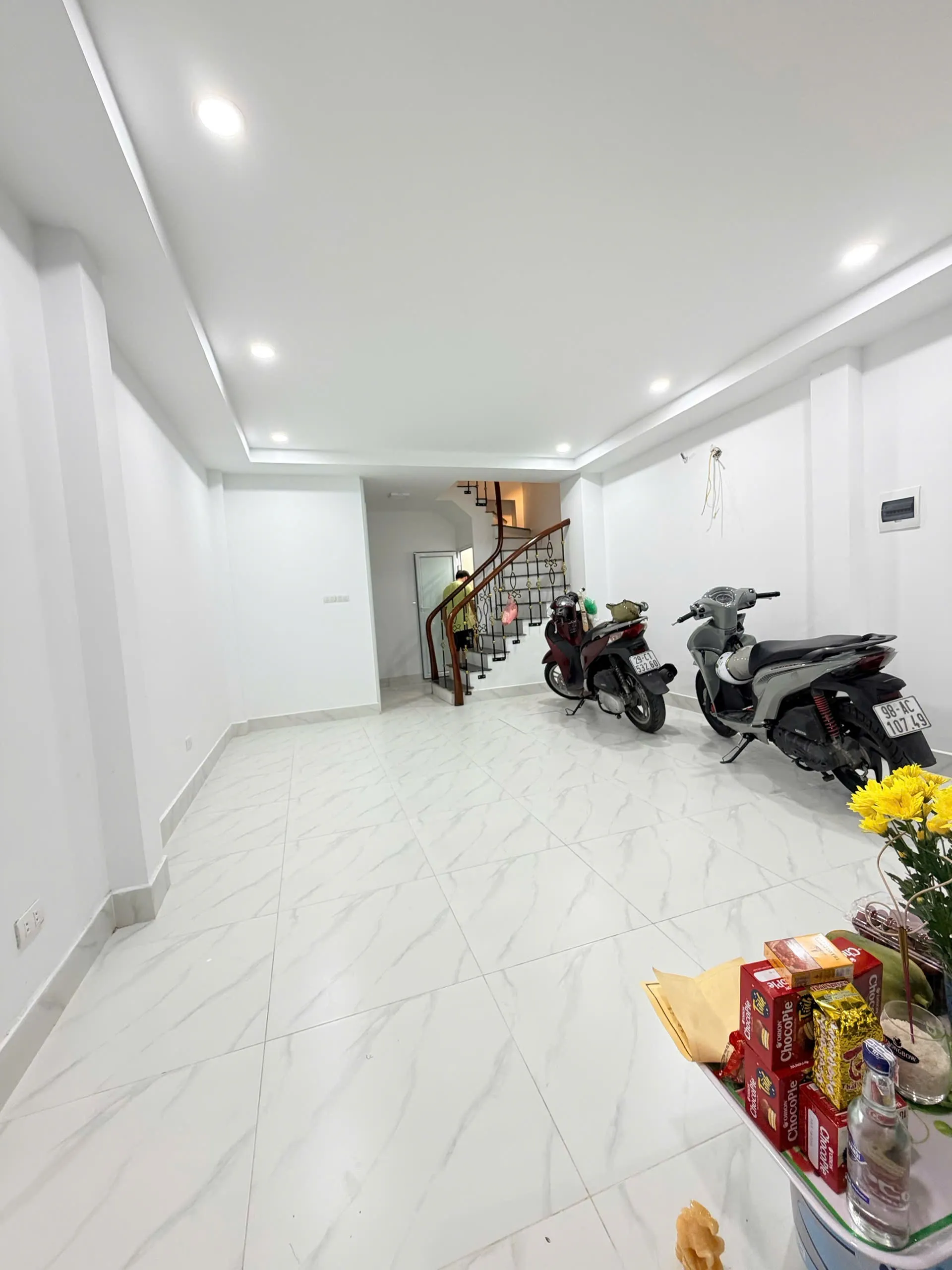 Bán Nhà Trường Chinh 39/41m2. 6 tầng. mặt tiền 4.5m. giá chỉ 12.2 Tỷ Đống Đa Hà Nội