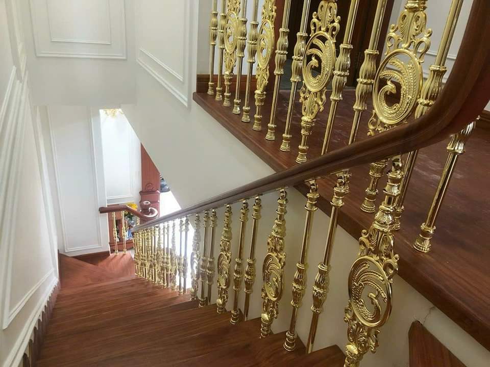 Tôi chủ nhà cho thuê nhà mới, căn góc, 94m2_ 5T; vỉa hè, Đào Tấn-31 Tr