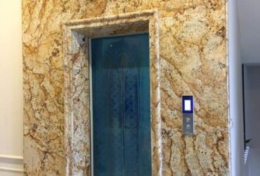 Cho thuê nhà mới, hai cửa đi, Hoàng Văn Thái, 102m2x 5T vỉa hè 30 Tr