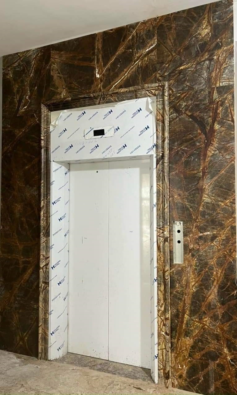 Tôi cho thuê Nhà KD, VP, Nhà Hàng, Phương Liệt, 108m2x 5T vỉa hè 32 Tr