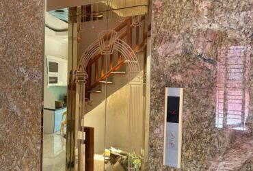 Nhà mình cho thuê nhà lô góc, mới, Mai Hắc Đế; vỉa hè 115m2* 5T- 46 Tr