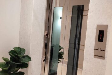 Tôi cho thuê nhà lô góc, mới ,vỉa hè, 119m2- 5T, Nguyễn Thị Định_44 Tr