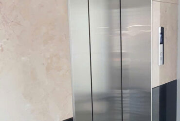 Cho thuê Nhà hàng, VP, KD, Lê Thanh Nghị, 102m2x 4T vỉa hè 30 Tr