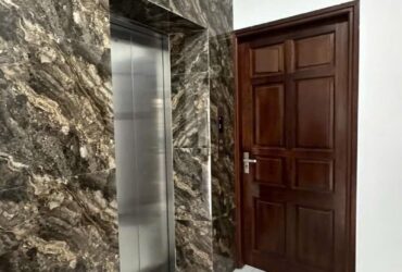 Cho thuê Nhà KD, VP, Nhà Hàng, thang máy, 117m2- 5T, Đào Tấn_46 Tr