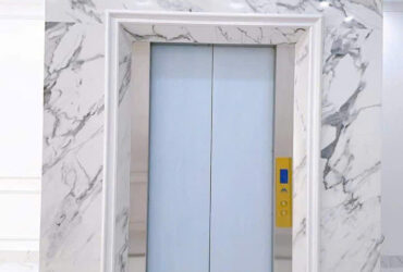 Nhà tôi cho thuê nhà mới, lô góc, Lạc Trung, 106m2x 4T vỉa hè 33 Tr