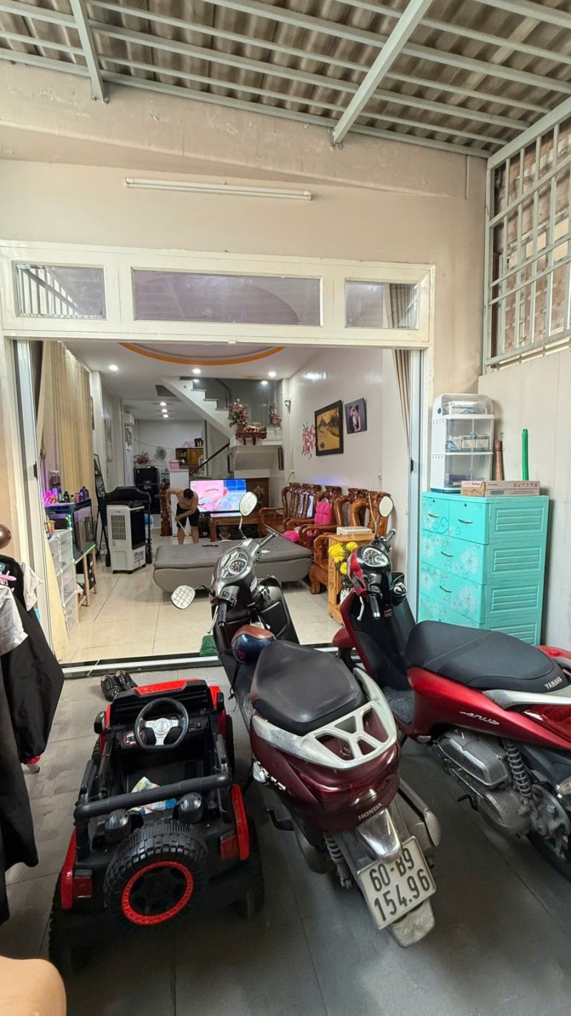 Bán nhà đường Số 2, P. Tăng Nhơn Phú B, Thủ Đức, TP HCM,  DT 60m2, 2 tầng, 2PN. Sổ hồng riêng, giá 6.25  tỷ.