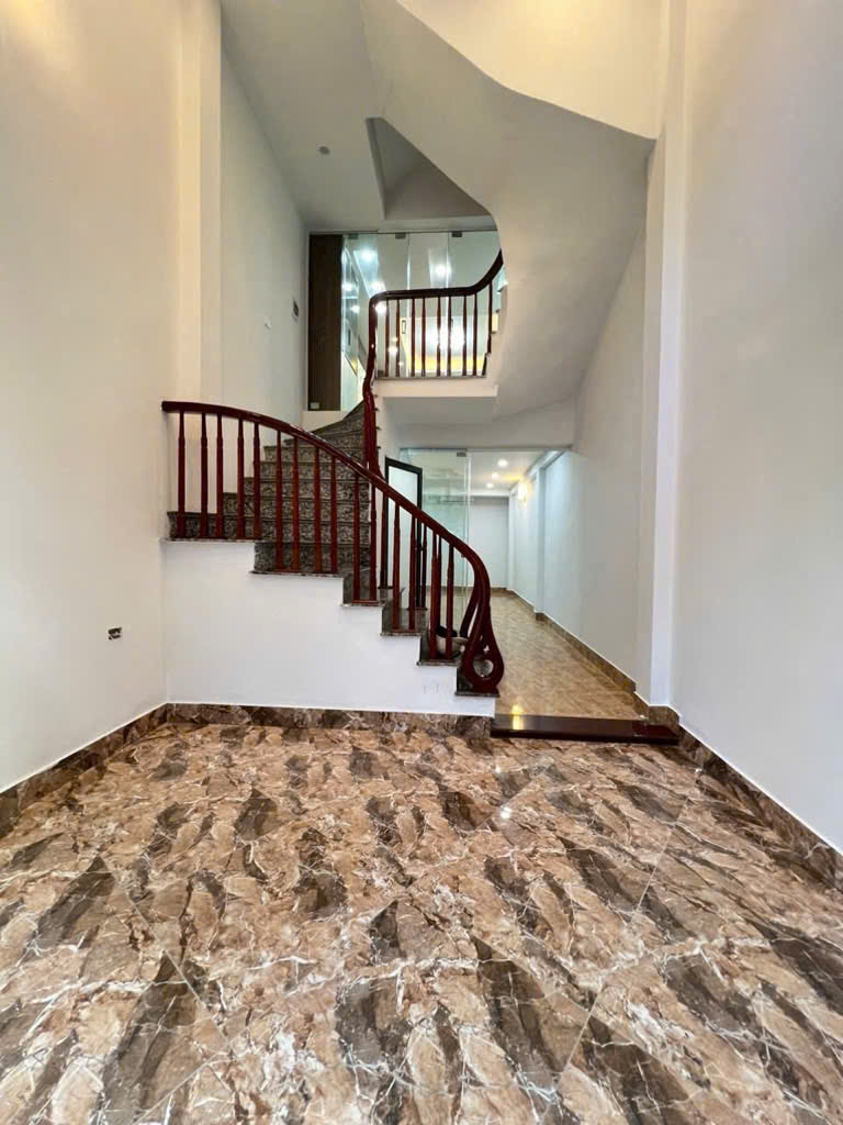 💥 TRUNG TÂM THANH TRÌ – NHÀ ĐẸP Ở LUÔN     + Giá : hơn 7 tỷ- FULL NỘI THẤT – ĐƯỜNG THÔNG CÁCH Ô TÔ 30M ⚡️