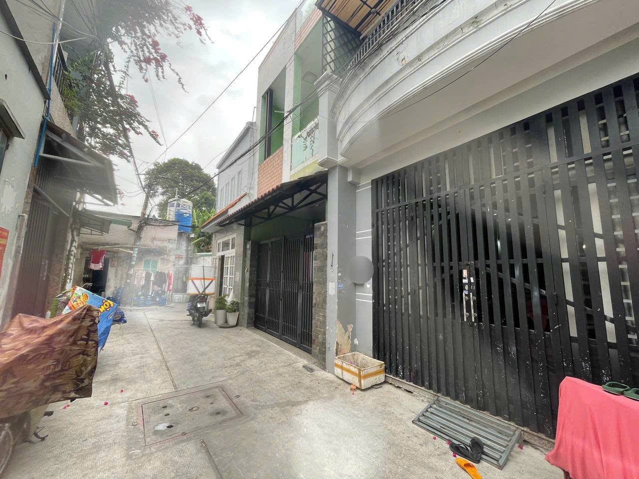 Bán nhà Đường Gò Dầu, Tân Phú – 60m2, A4, 3T – Hẻm xe hơi vào nhà