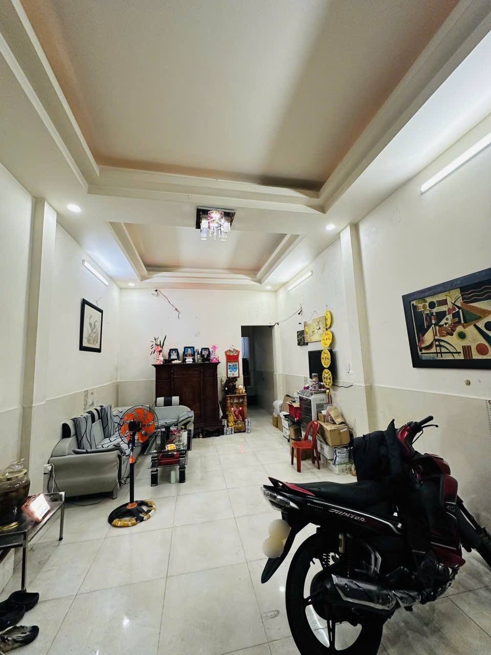 Bán nhà Đường Gò Dầu, Tân Phú – 60m2, A4, 3T – Hẻm xe hơi vào nhà