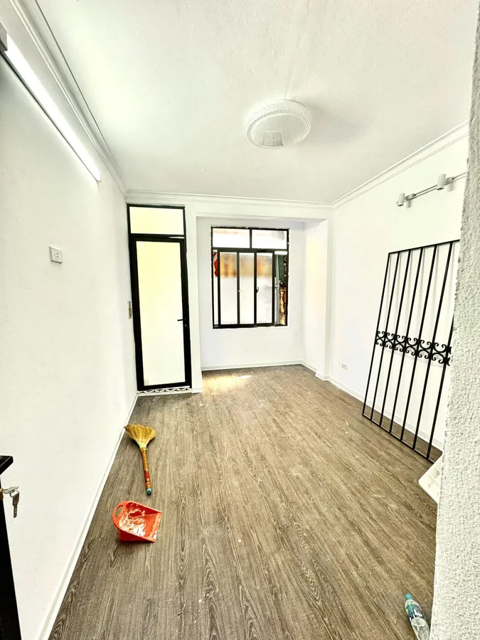 Bán Nhà Ngõ Thịnh Hào 1 20/23m2. 4 tầng. mặt tiền 3.2m. giá 6.86 tỷ Đống Đa Hà Nội