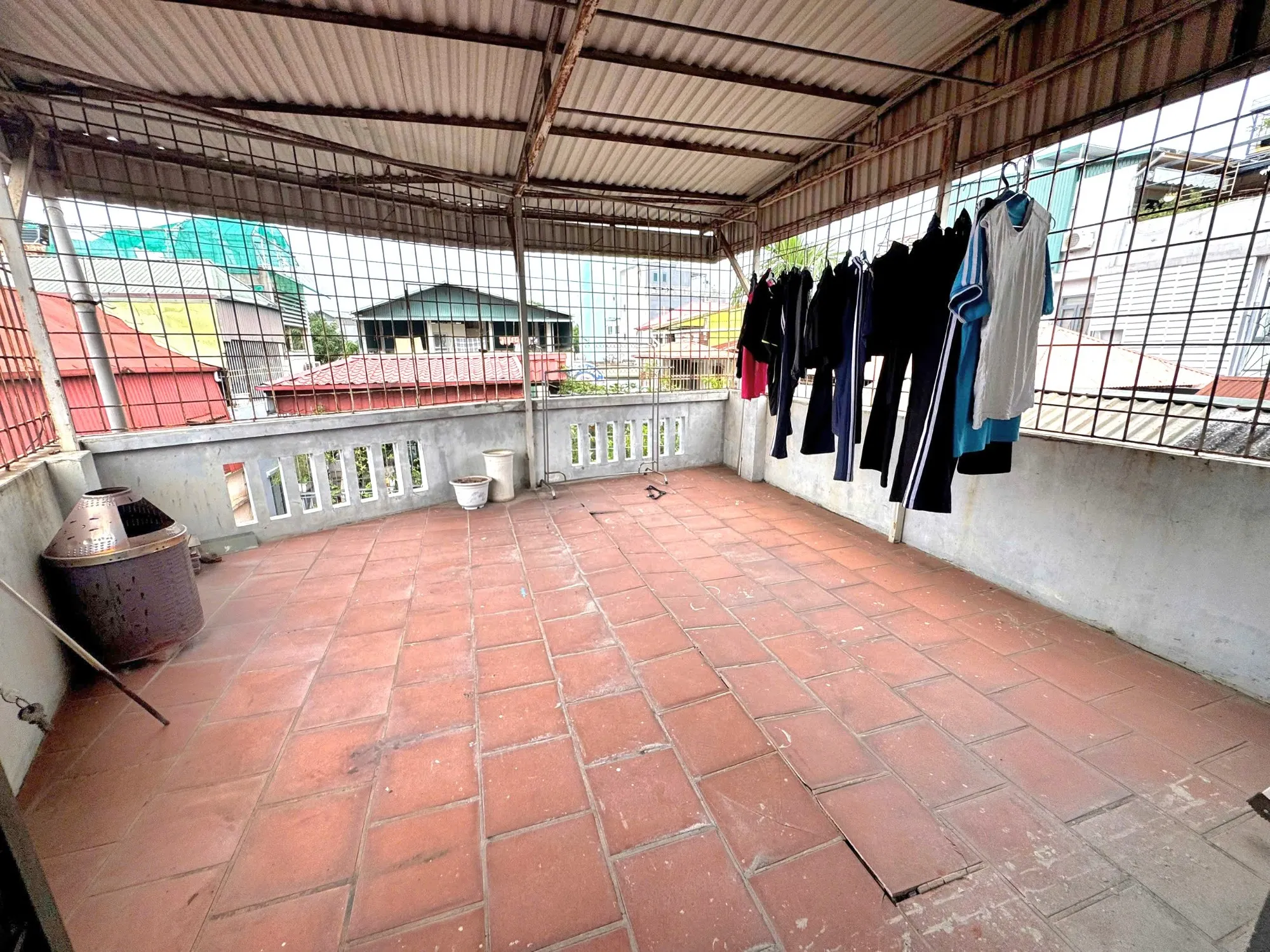 Bán Nhà Lương Định Của 29m2. 5 tầng. mặt tiền 5m. giá 9.5 Tỷ Đống Đa Hà Nội