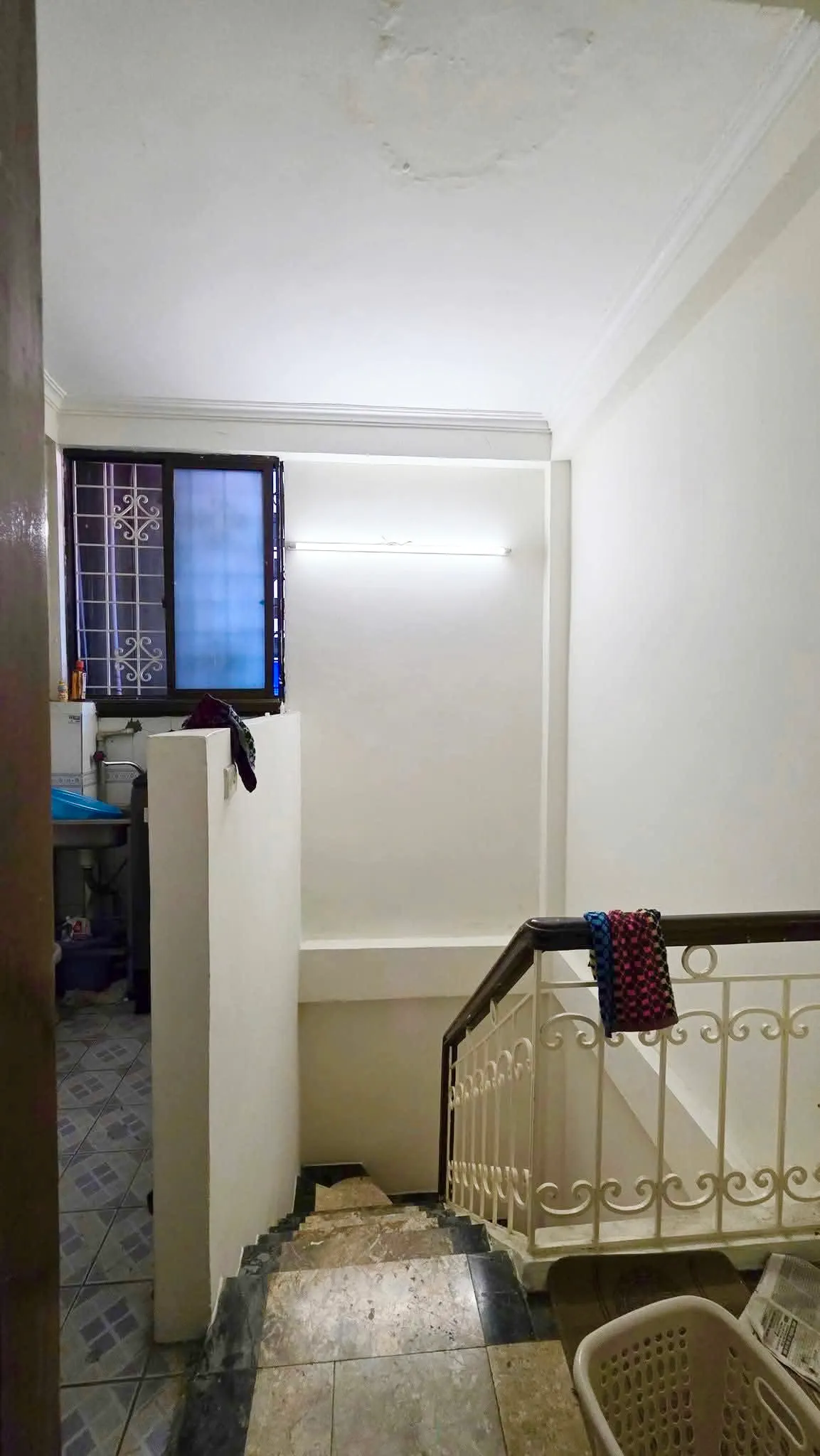 Bán Nhà Đặng Tiến Đông 27/29m2. 5 tầng. mặt tiền 3m. giá 8.6 tỷ Đống Đa Hà Nội