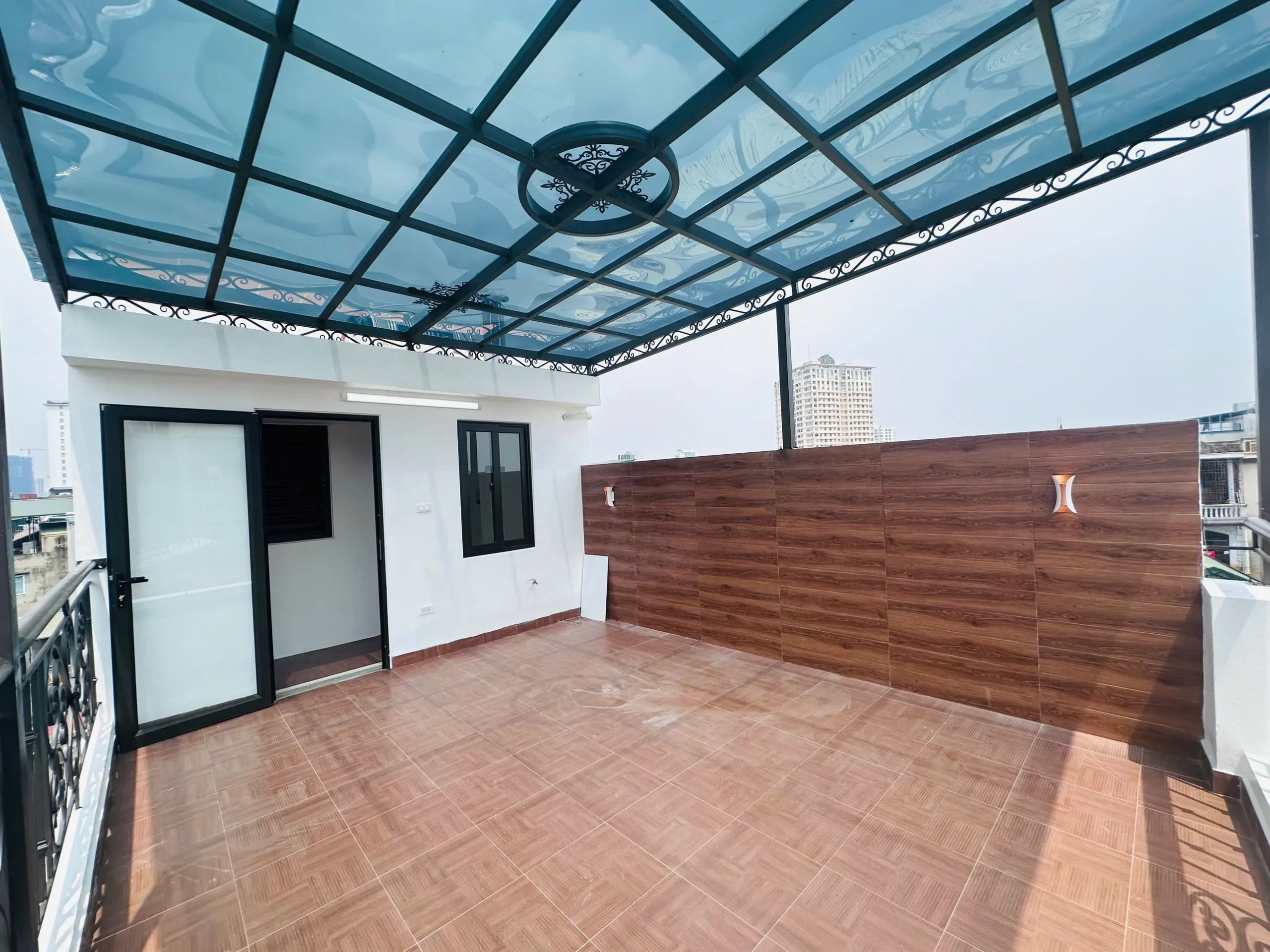 Bán Nhà Ngõ Gốc Đề 29/34m2. 7 tầng. mặt tiền 4m. giá 9.8 tỷ Hoàng Mai Hà Nội