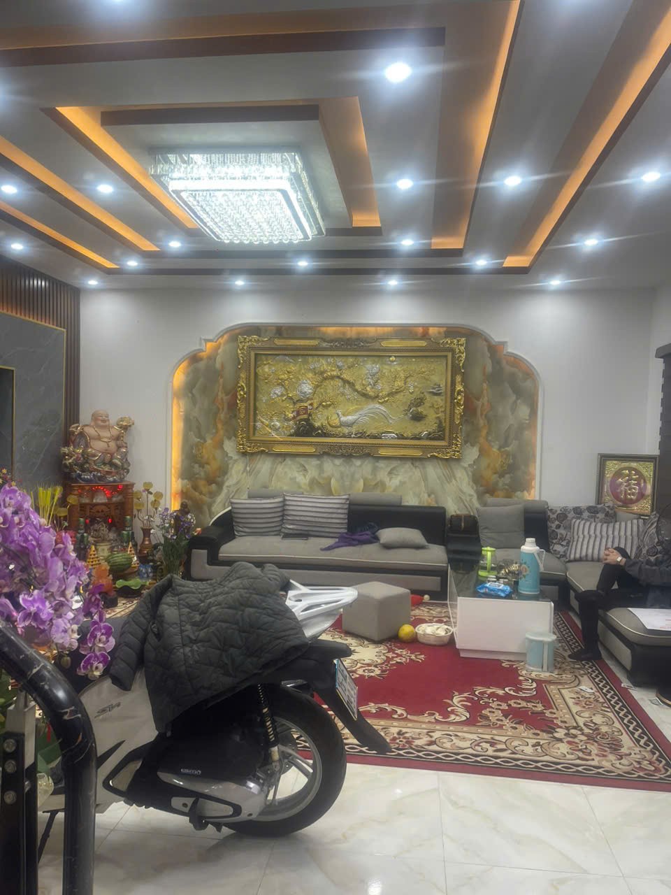 SIÊU PHẨM NHÀ 3 TẦNG CHỈ HƠN 2,X TỶ – NGÕ 8M, GẦN MẶT ĐƯỜNG 402  ZALO 0567 222 555