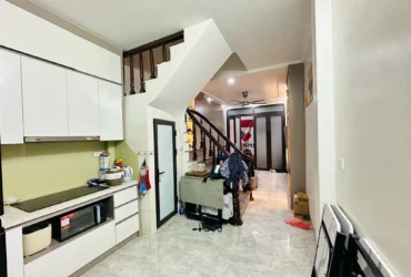 Bán Nhà Ngõ Thịnh Hào2. 25m2. 5 tầng. mặt tiền 3.2m. giá 8.35 Tỷ Đống Đa Hà Nội
