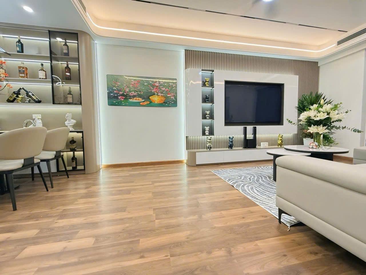 NGUYỄN ĐỔNG CHI , TỪ LIÊM  36-40 M GIÁ 10X TỶ , DÂN XÂY KIÊN CỐ – 2 MẶT NGÕ TRƯỚC SAU – 5M RA MẶT PHỐ – FULL NỘI THẤT.