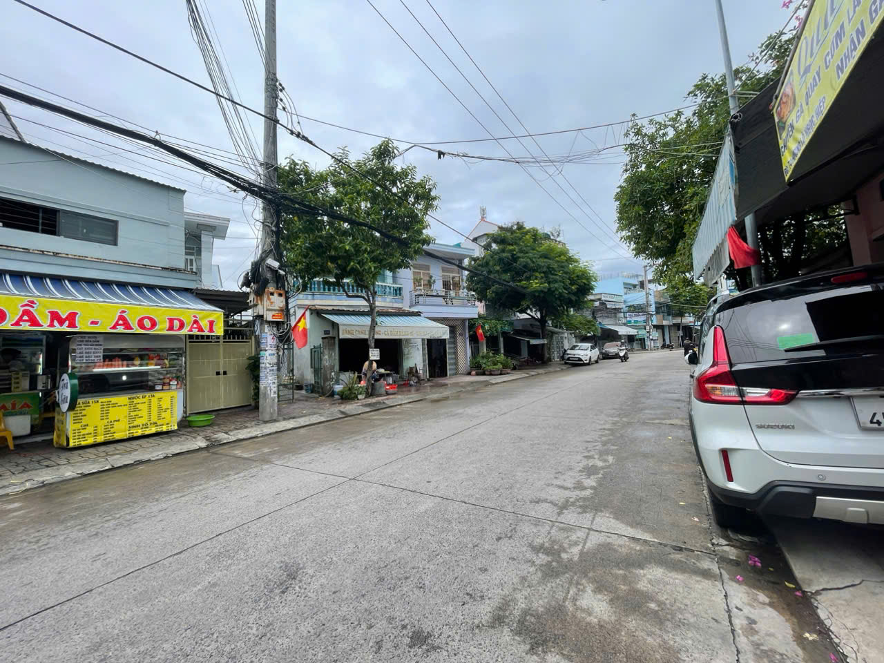 Bán đất mặt tiền đường 13m Hương Lộ, Ngọc Hiệp – khu dân cư sầm uất