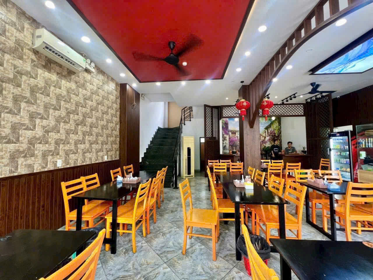 bán căn góc 3 mặt tiền gần biển nha trang – 4 tầng có thang máy, cho thuê 70tr/tháng

siêu vị trí phố tây nguyễn thiện thuật