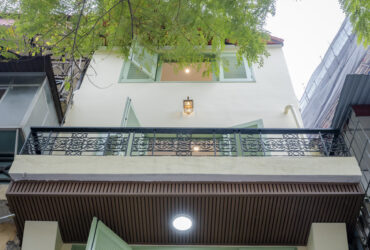 Bán nhà Thúy Lĩnh diện tích 35m, 5 tấng, mặt tiền 3.5m giá gần  7 tỷ có thang máy ô tô vào nhà, mặt ngõ kinh doanh